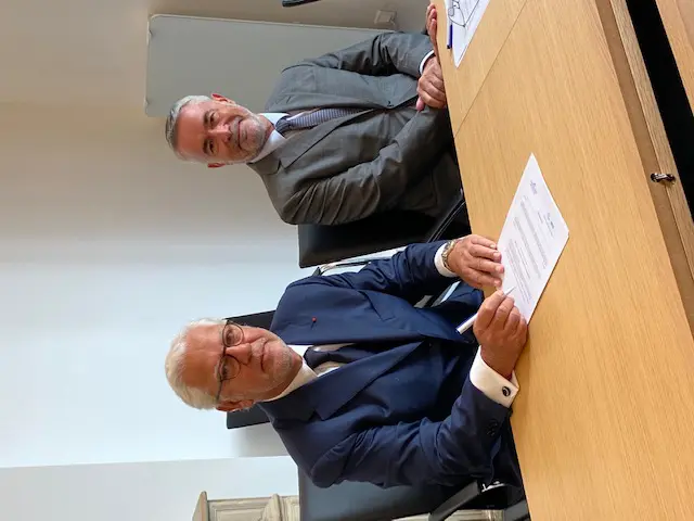 Signature de la convention